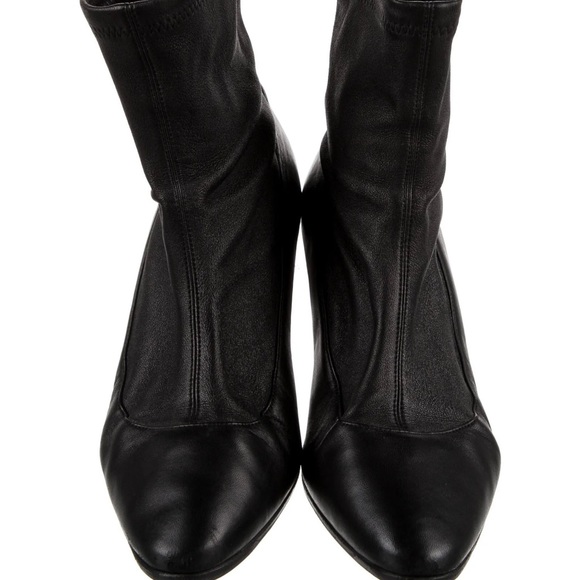 Tamara Mellon Caress boots. - Picture 5 of 9